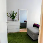 Spacious And Bright 2 Bedroom Διαμέρισμα Όουλου