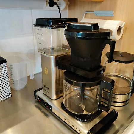 Spacious And Bright 2 Bedroom