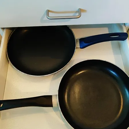 Spacious And Bright 2 Bedroom Apartmán