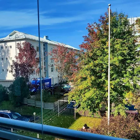 Spacious And Bright 2 Bedroom * Oulu