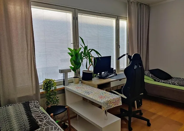 Spacious And Bright 2 Bedroom * オウル