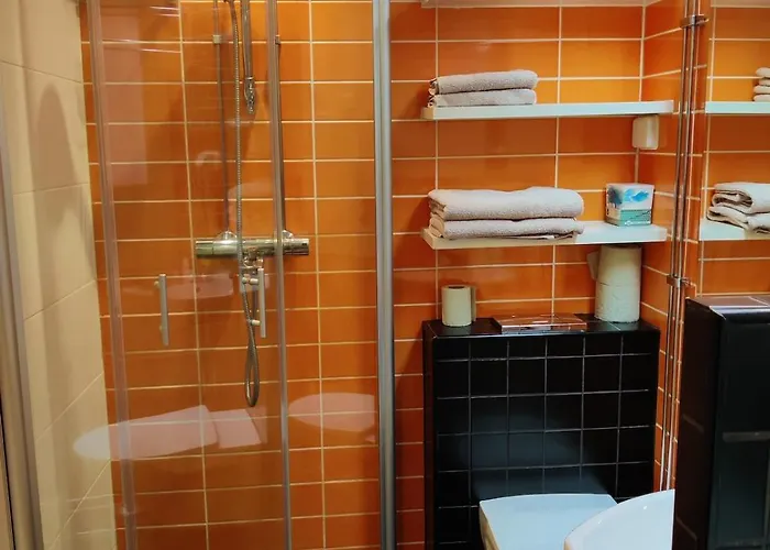 アパート Spacious And Bright 2 Bedroom オウル