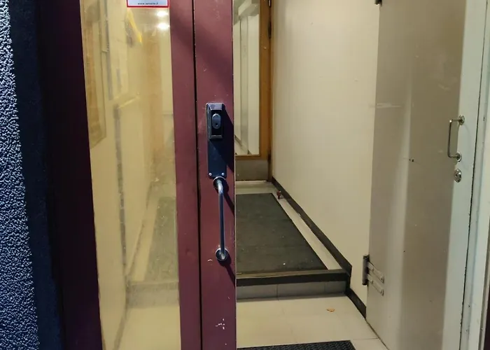 アパート Spacious And Bright 2 Bedroom *