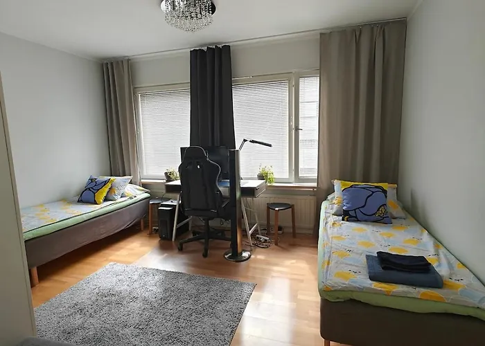 アパート Spacious And Bright 2 Bedroom オウル