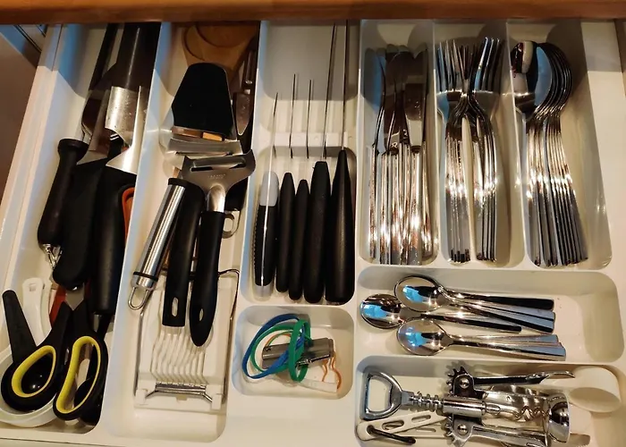 Spacious And Bright 2 Bedroom オウル