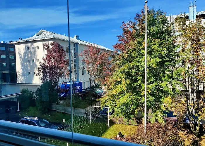 Spacious And Bright 2 Bedroom * オウル